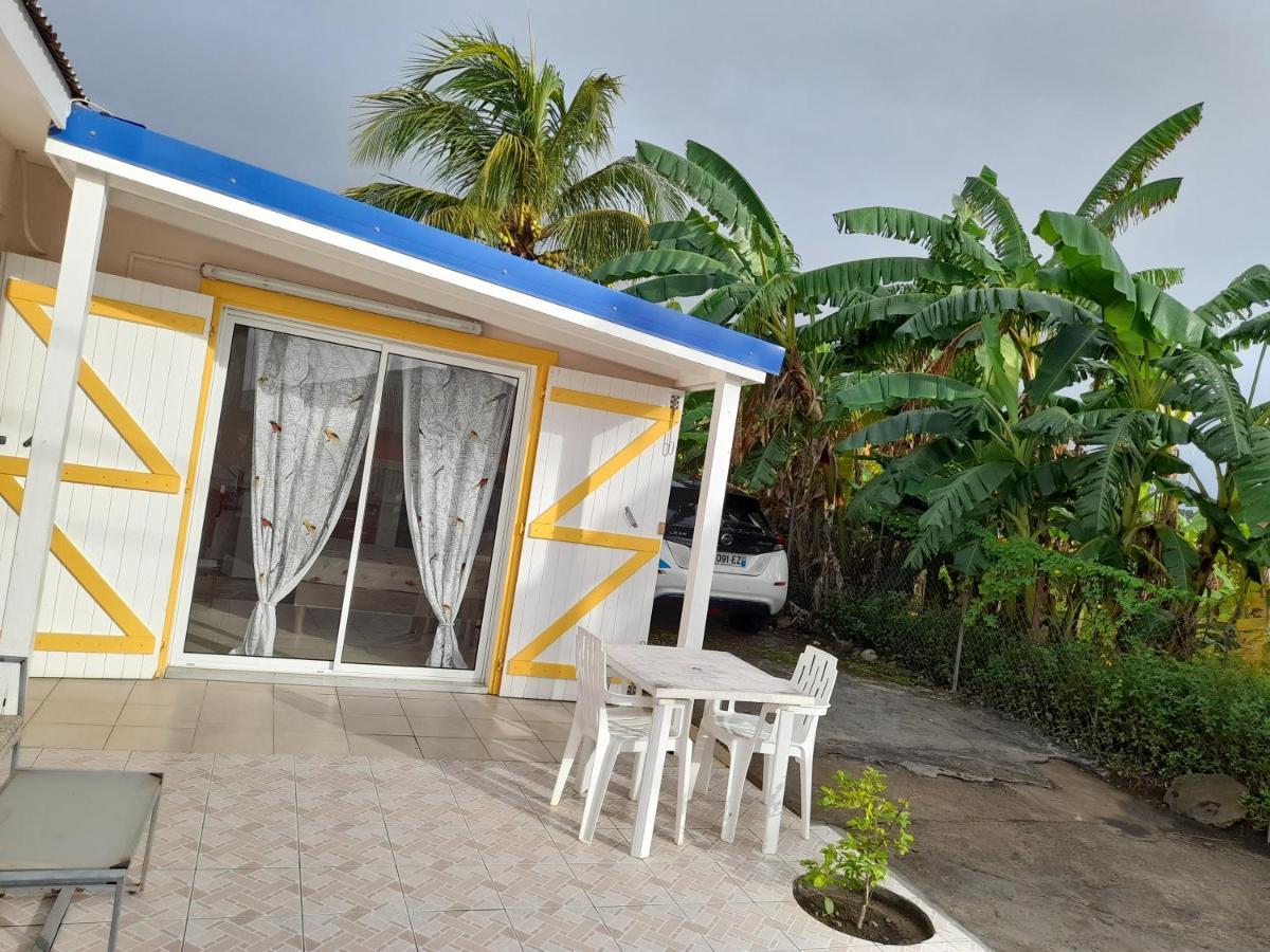 Le Studio De Jeannine Apartment Capesterre-Belle-Eau Luaran gambar